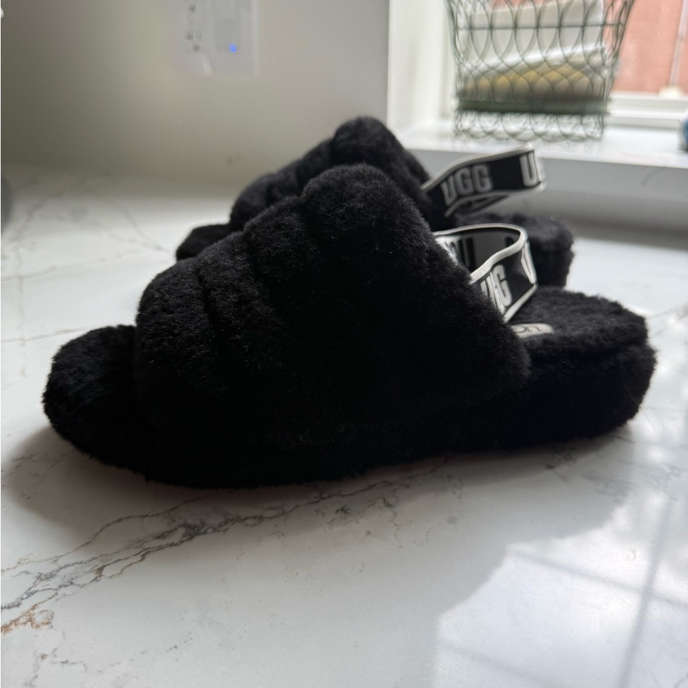 UGG Black Fluffy Slide Sandals